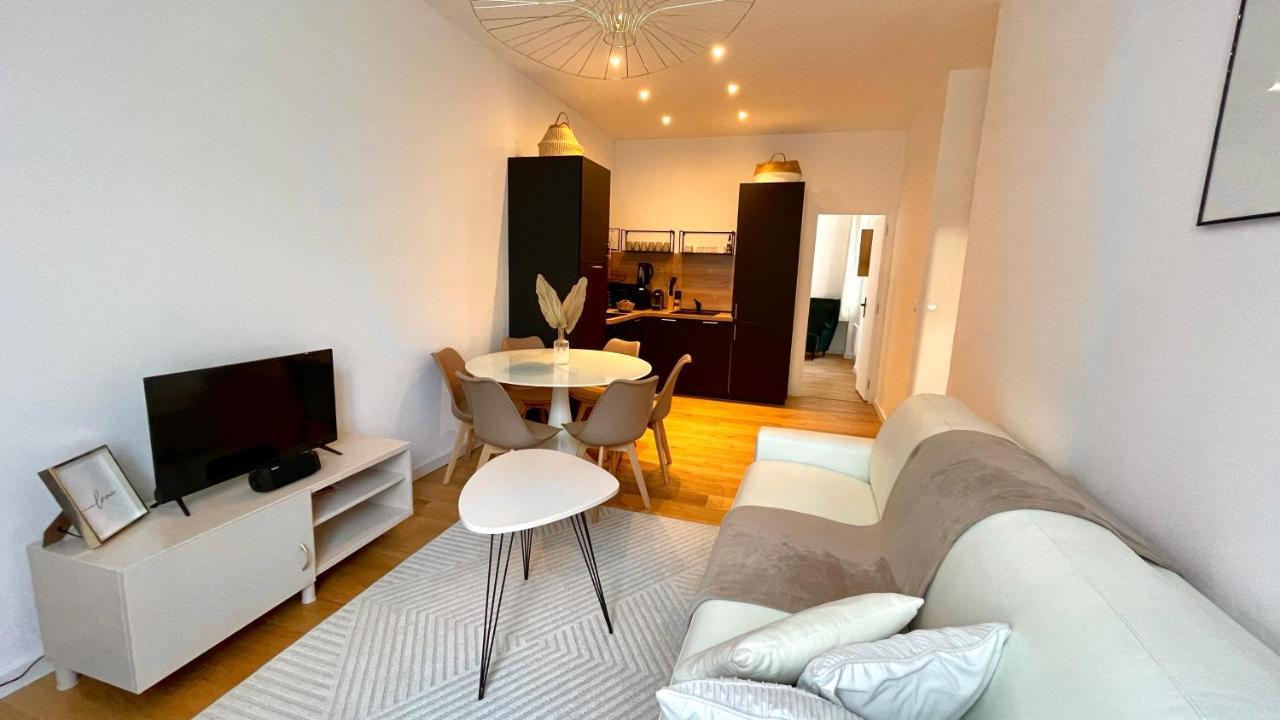 Charmant Appartement 3 Etoiles, Chaleureux Et Bien Equipe คานส์ ภายนอก รูปภาพ